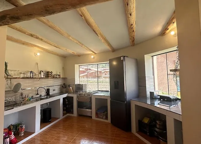 Spacious In Prime Area With Views And Wifi