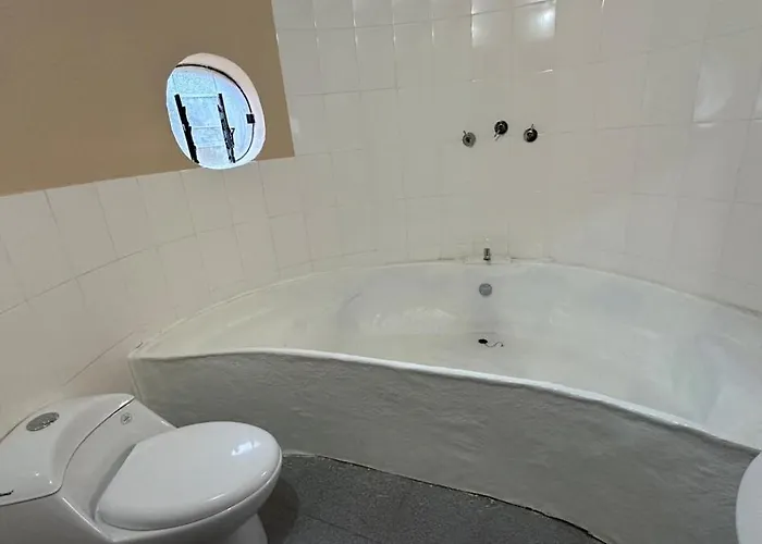 Apartamento Spacious In Prime Area With Views And Wifi